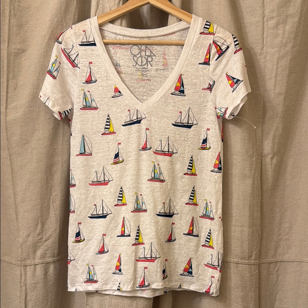 Chaser  Sailboat Print V-Neck T-Shirt NWOT